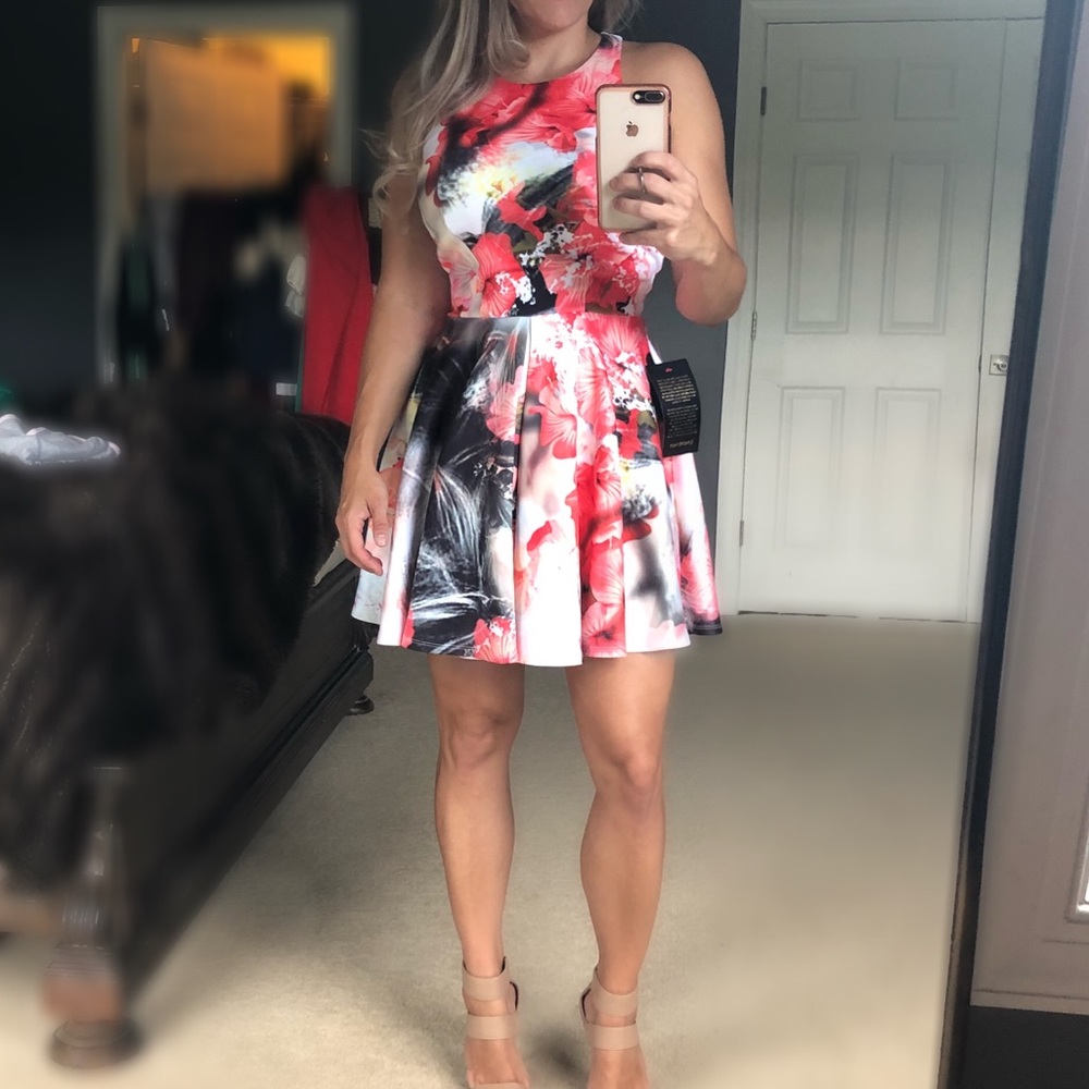 Bebe dress